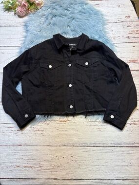 Express Studfed Black Cropped Denim Boyfriend Jacket sz M/L